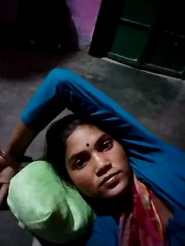 Jooli cuty online show from March 9, 2026, 5:05 pm