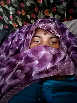 Snapshot of Jooli_cuty chatting on February 28, 2026, 9:42 am Jooli cuty online show from February 28, 2026, 9:42 am