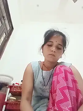 Snapshot of Sanjna_babby chatting on June 10, 2026, 1:18 am Sanjna babby online show from June 10, 2026, 1:18 am