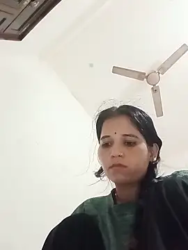 Snapshot of Sanjna_babby chatting on June 12, 2026, 12:19 am Sanjna babby online show from June 12, 2026, 12:19 am