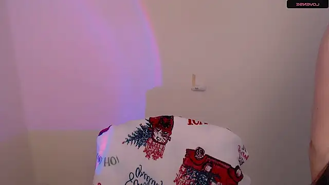 AlinaDoll  online show from April 10, 2026, 6:42 am