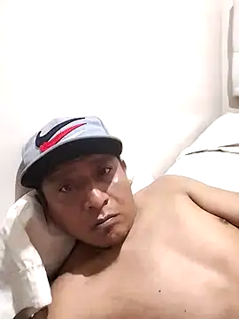 Snapshot of Frankgito chatting on November 28, 2025, 6:57 am Frankgito online show from November 28, 2025, 6:57 am