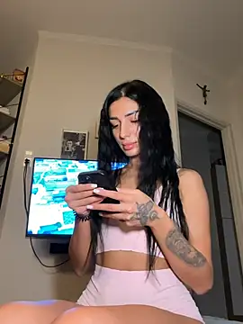 Snapshot of VickyM99 chatting on February 2, 2026, 6:23 am VickyM99 online show from February 2, 2026, 6:23 am