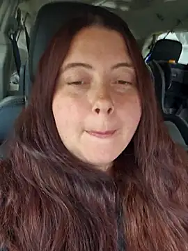 sophiarose1814 online show from November 3, 2025, 3:26 pm