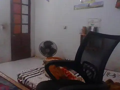 Nowwayyyy online show from November 10, 2025, 2:44 pm