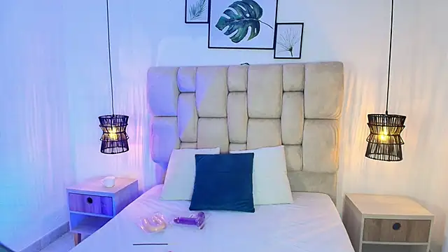 Snapshot of KimberlyFox_t chatting on May 26, 2026, 12:36 pm KimberlyFox t online show from May 26, 2026, 12:36 pm