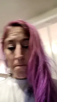 Snapshot of N8tivePride chatting on November 4, 2025, 5:00 am N8tivePride online show from November 4, 2025, 5:00 am