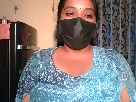 Snapshot of Mathi_cam chatting on March 23, 2026, 9:42 am Mathi cam online show from March 23, 2026, 9:42 am
