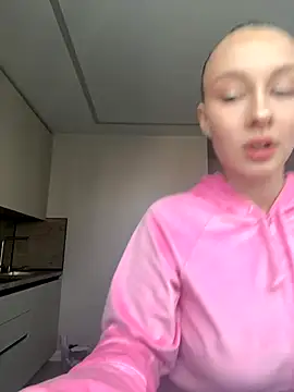 MelissaPinkiss online show from November 24, 2025, 10:37 am