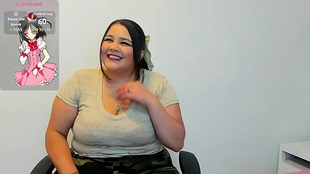 Lilith Aliany  online show from November 21, 2025, 1:21 pm