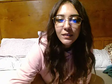 YourDreamBaby1l online show from November 3, 2025, 11:41 pm