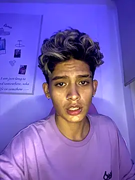 MassimoAlessandro online show from November 6, 2025, 12:25 am