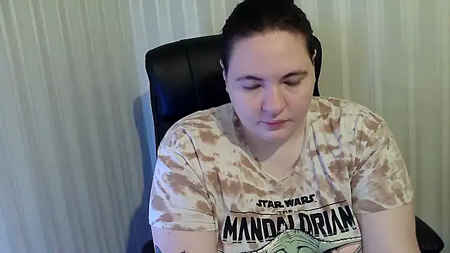 XLisaBlueXsS online show from November 16, 2025, 4:06 am