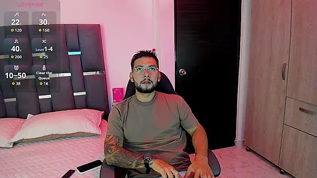 noah corvelle online show from November 15, 2025, 1:20 am