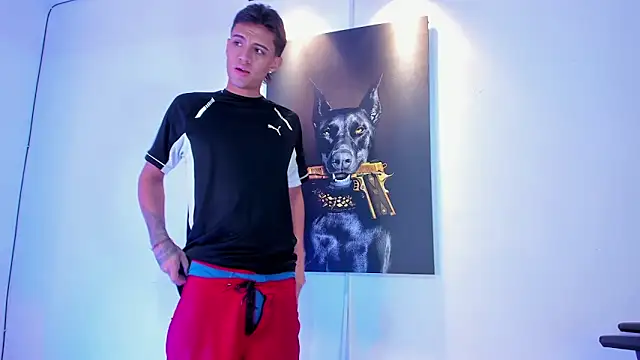 Snapshot of stiven_24cm chatting on November 27, 2025, 3:18 am stiven 24cm online show from November 27, 2025, 3:18 am