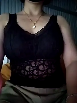 Snapshot of Niramiu chatting on November 9, 2025, 1:15 pm Niramiu online show from November 9, 2025, 1:15 pm