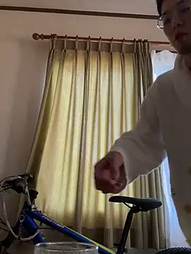 ippei0001 online show from January 10, 2026, 6:42 am