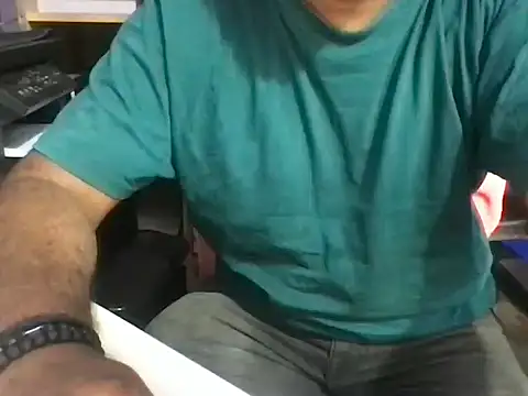 KingCobra 07 online show from March 26, 2026, 2:32 am