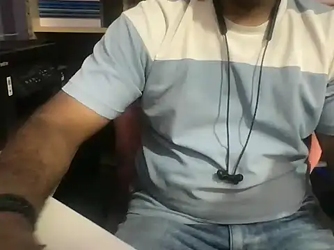 KingCobra 07 online show from March 27, 2026, 2:42 am