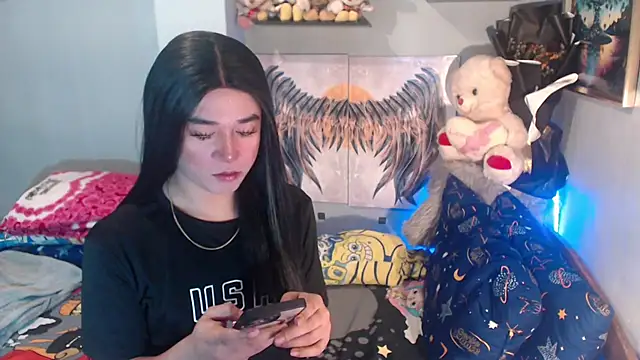 Snapshot of desirable_miya chatting on December 2, 2025, 1:13 pm desirable miya online show from December 2, 2025, 1:13 pm