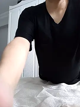 Snapshot of Mahsime chatting on November 26, 2025, 10:15 am Mahsime online show from November 26, 2025, 10:15 am