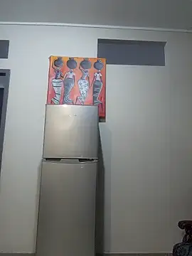 Snapshot of Mommy_Sienna chatting on December 23, 2025, 2:55 am Mommy Sienna online show from December 23, 2025, 2:55 am