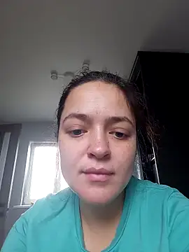 Snapshot of LinaGlow_ chatting on November 12, 2025, 7:45 am LinaGlow online show from November 12, 2025, 7:45 am