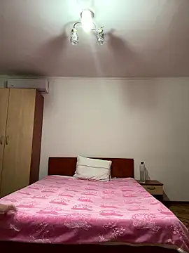 Snapshot of EdaQueen chatting on January 8, 2026, 6:19 am EdaQueen online show from January 8, 2026, 6:19 am