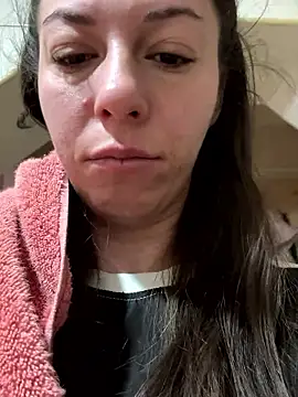 Snapshot of EdaQueen chatting on January 6, 2026, 8:40 am EdaQueen online show from January 6, 2026, 8:40 am