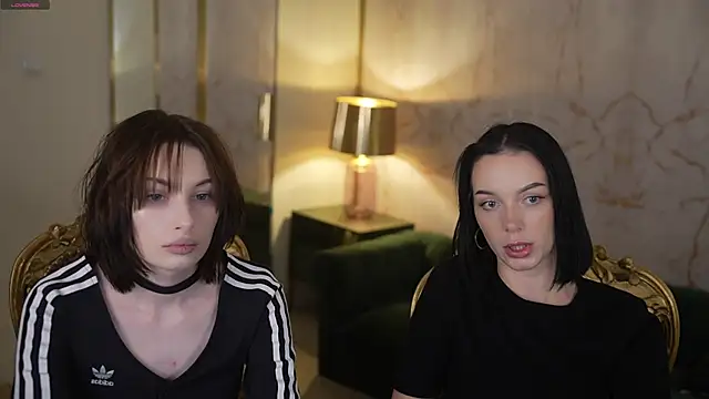 Snapshot of Rita_Moon054 chatting on December 1, 2025, 11:22 am Rita Moon054 online show from December 1, 2025, 11:22 am