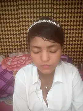 Freakingromance online show from April 13, 2026, 9:02 am