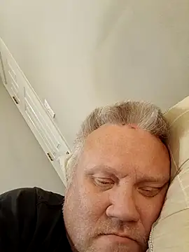 Jbirdb800 online show from November 24, 2025, 6:30 pm