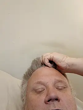 Jbirdb800 online show from December 20, 2025, 6:33 pm