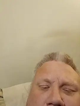 Jbirdb800 online show from November 6, 2025, 5:44 am