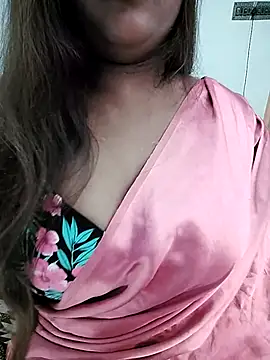 LoveLy-Soneya online show from November 7, 2025, 9:25 am