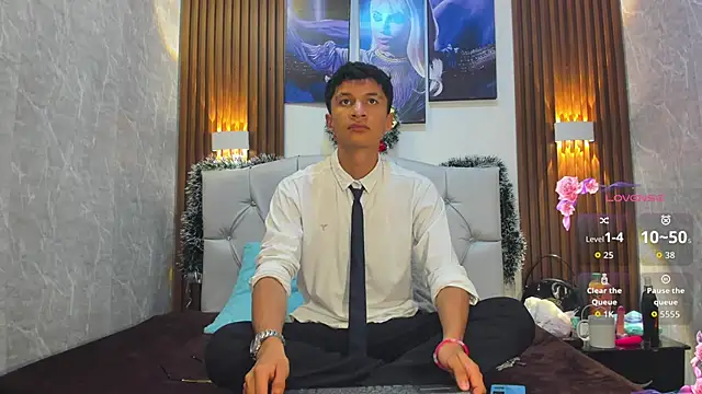 Snapshot of Elian_Julian chatting on November 24, 2025, 9:59 pm Elian Julian online show from November 24, 2025, 9:59 pm