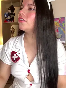 Snapshot of violettabond chatting on June 1, 2026, 1:00 pm violettabond online show from June 1, 2026, 1:00 pm