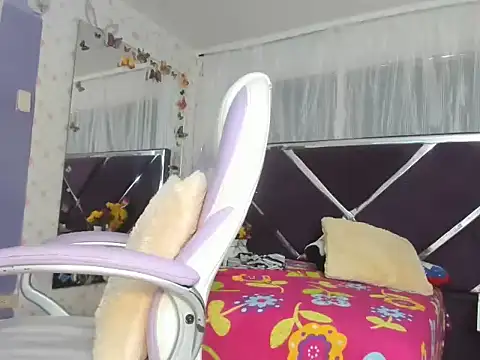 Snapshot of Santy_bigcock_01 chatting on November 24, 2025, 3:12 pm Santy bigcock 01 online show from November 24, 2025, 3:12 pm