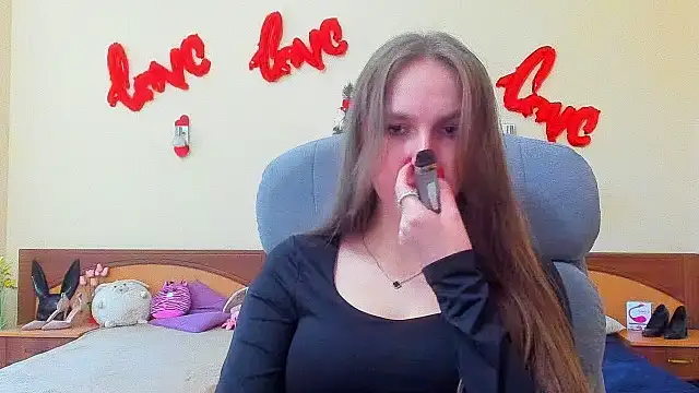 Snapshot of Nesie-Stoun chatting on December 5, 2025, 10:25 am Nesie-Stoun online show from December 5, 2025, 10:25 am