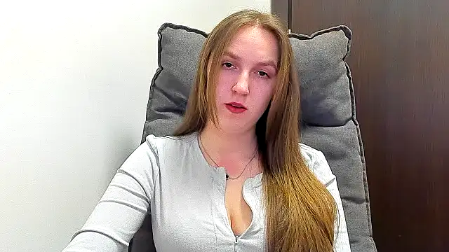 Snapshot of Nesie-Stoun chatting on January 7, 2026, 10:09 am Nesie-Stoun online show from January 7, 2026, 10:09 am