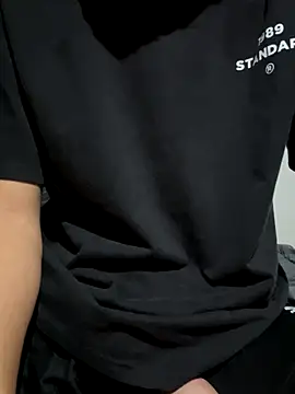 Snapshot of ilim111 chatting on November 15, 2025, 3:16 pm ilim111 online show from November 15, 2025, 3:16 pm