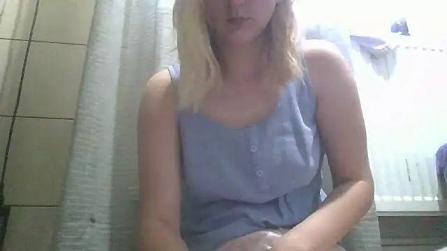 Snapshot of dirty_sasha00 chatting on June 7, 2026, 3:45 am dirty sasha00 online show from June 7, 2026, 3:45 am