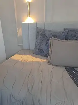 annie  20 online show from February 25, 2026, 12:16 pm