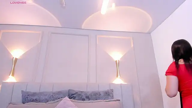 annie  20 online show from February 19, 2026, 12:13 pm