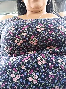 misshot 02 online show from February 25, 2026, 7:58 pm