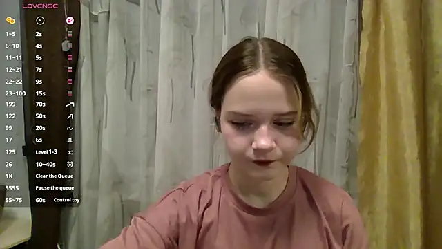 AlissaGerardo online show from December 2, 2025, 2:19 pm