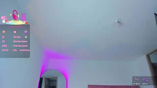 Janettcruz online show from November 29, 2025, 10:43 pm