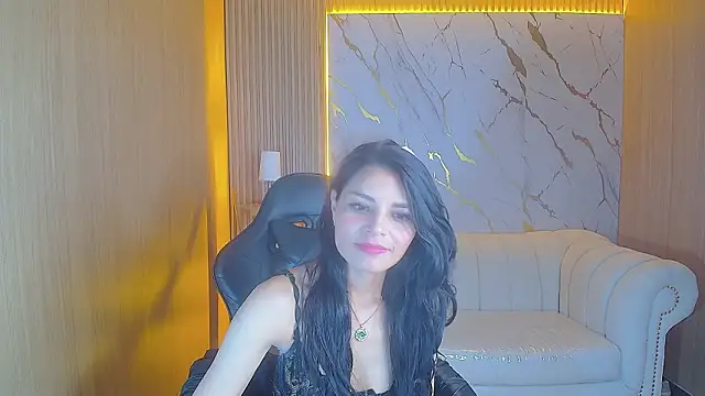 Snapshot of Valery_tf chatting on February 4, 2026, 8:26 pm Valery tf online show from February 4, 2026, 8:26 pm