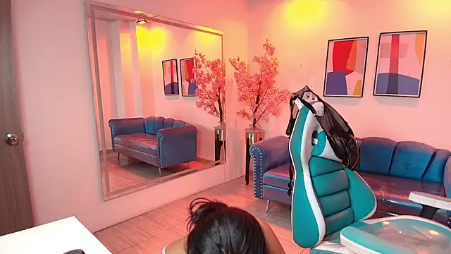 Alondra gomexxx online show from November 7, 2025, 3:44 am