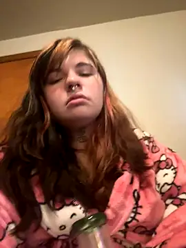 Snapshot of juicygoth202 chatting on November 5, 2025, 8:23 pm juicygoth202 online show from November 5, 2025, 8:23 pm